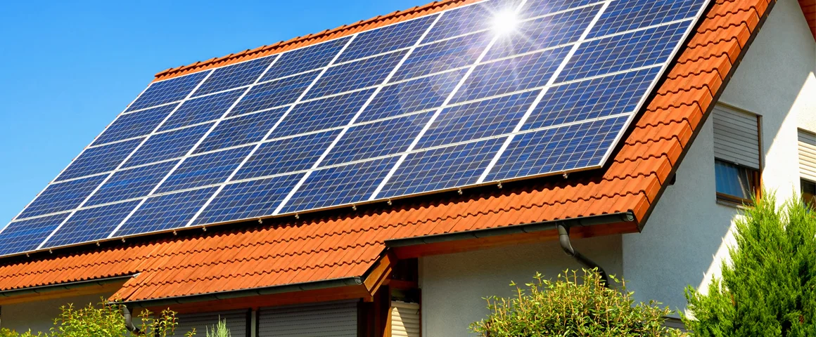 10 beneficios de instalar paneles solares en Chile